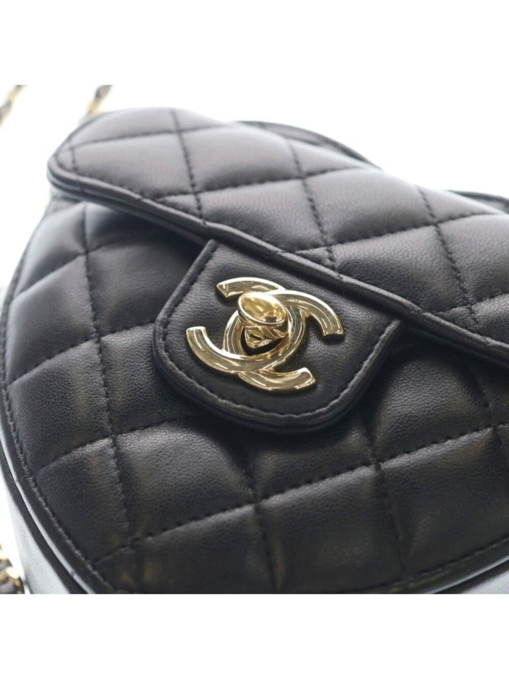 Chanel Heart Chain Shoulder Bag Black Lambskin Gold - Picture 5 of 6